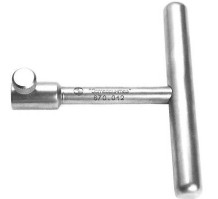 Рукоятка “Т”- образная для метчика и  углового направителя.